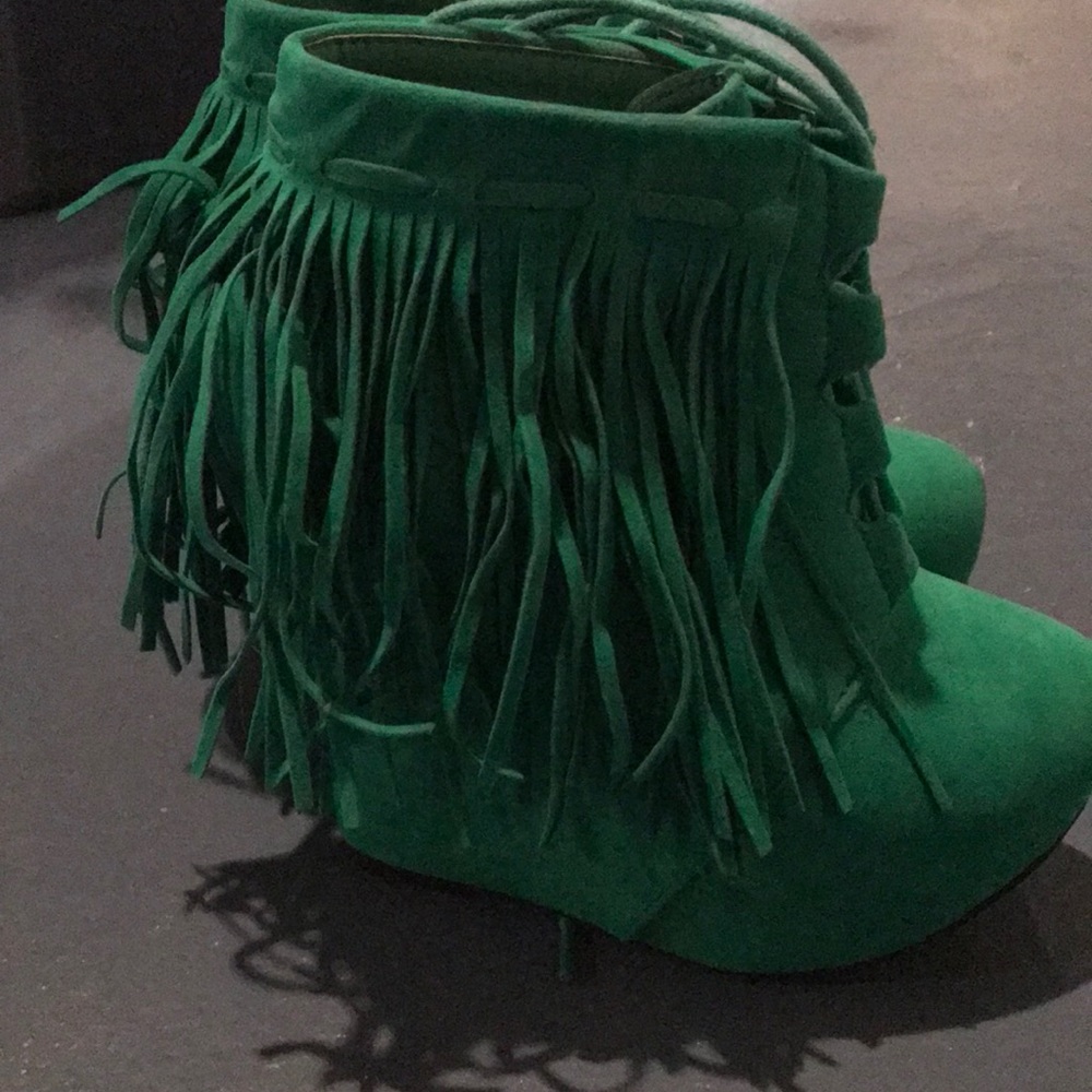 Fringe wedge booties